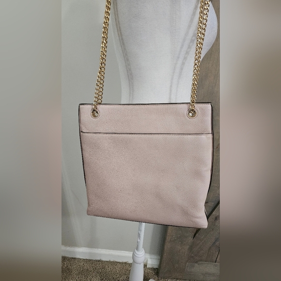 TORY BURCH Everly Leather Swingpack - Pink In Shell Pink. - Picture 15 of 16